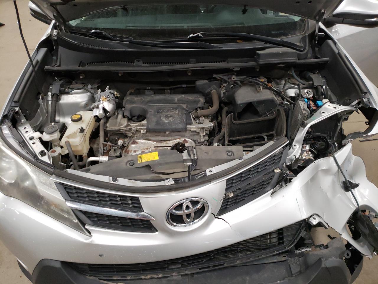 2014 Toyota RAV 4 - Image 12