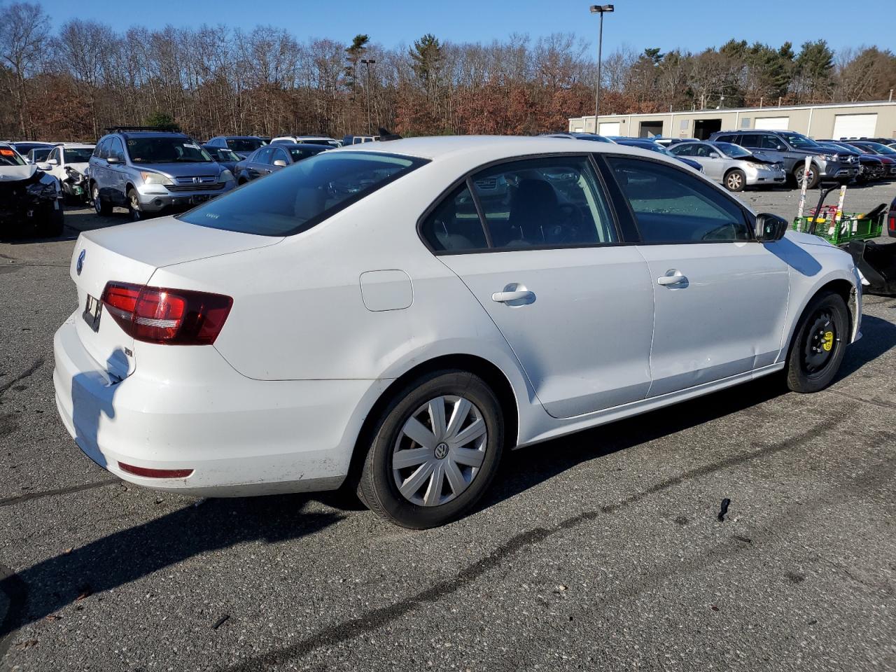2016 Volkswagen Jetta - Image 3