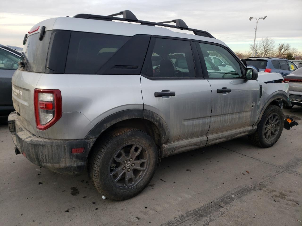 2022 Ford Bronco - Image 3