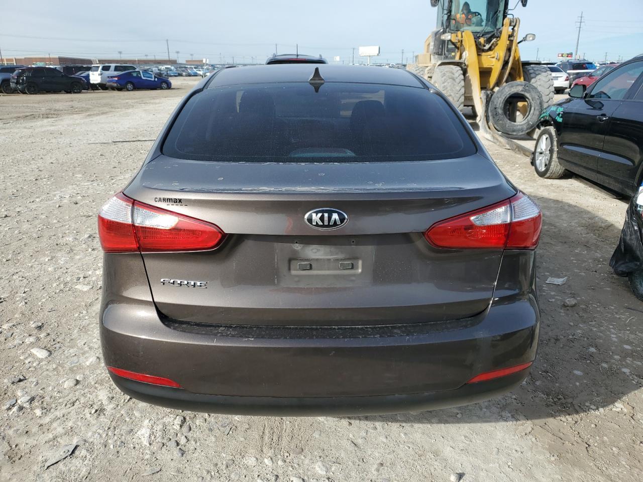 VIN KNAFX4A63E5218022 2014 KIA FORTE no.6