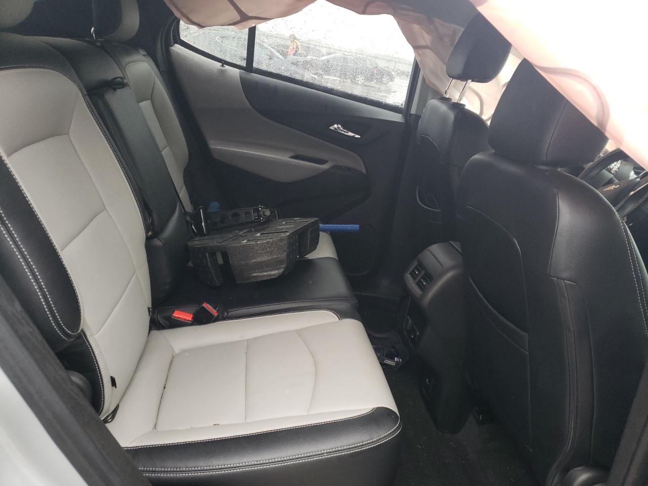 2018 Chevrolet Equinox - Image 12