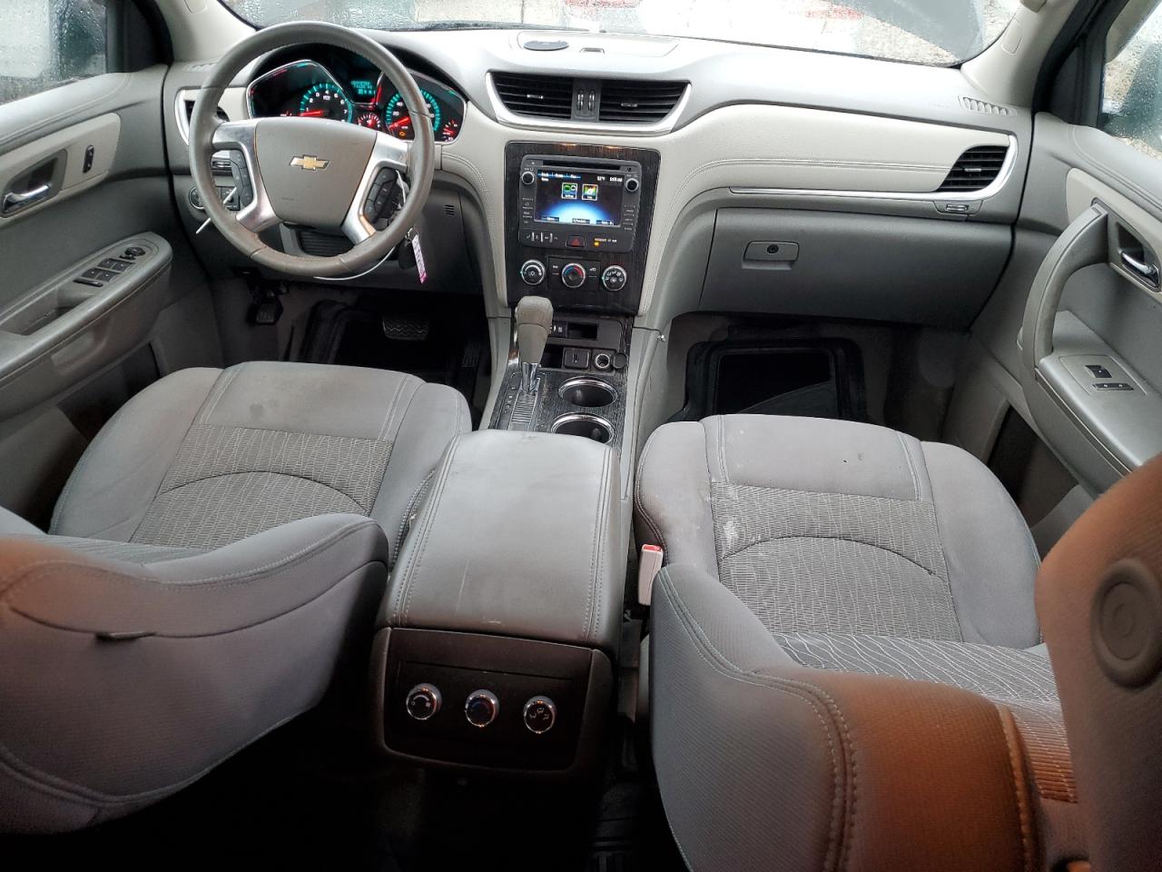 2017 Chevrolet Traverse - Image 8