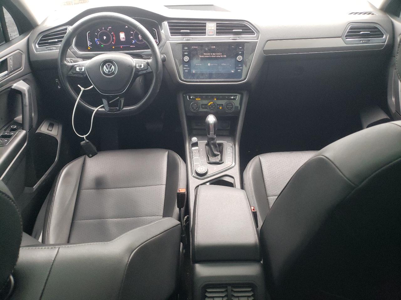 2019 Volkswagen Tiguan - Image 8