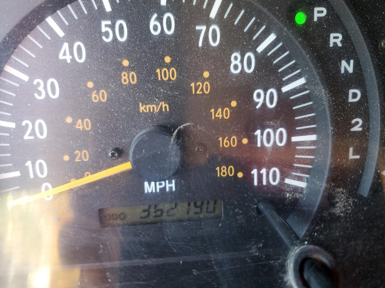 2004 Toyota Tundra - Image 9