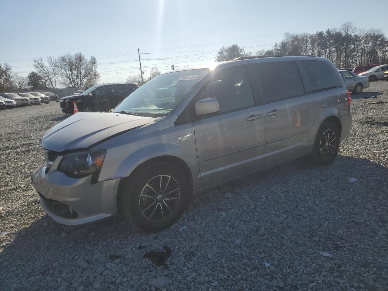 2017 Dodge Caravan - Image 1