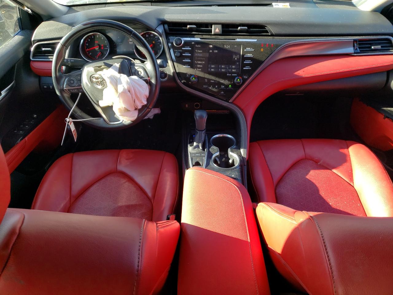 2019 Toyota Camry - Image 8