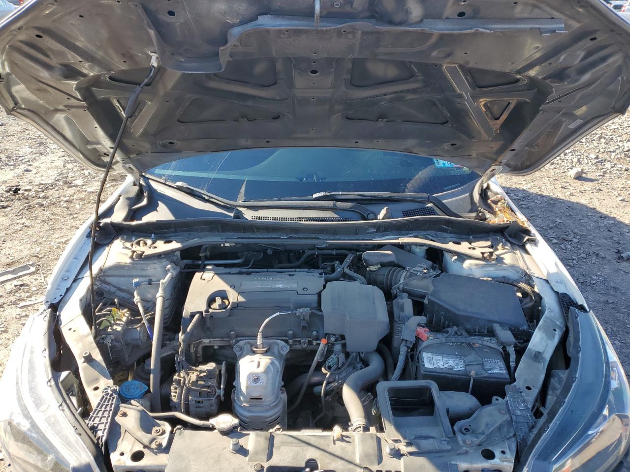 2013 Honda Accord - Image 12