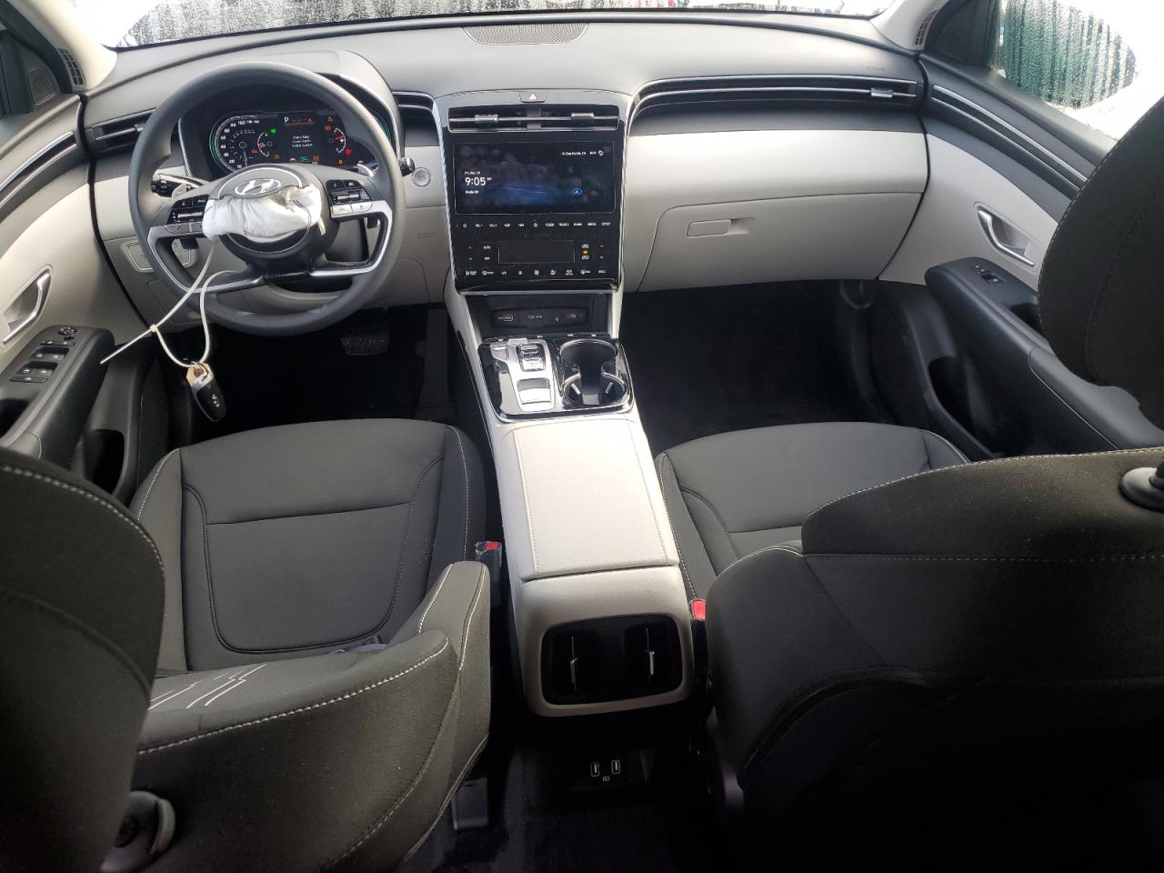 2024 Hyundai Tucson - Image 8