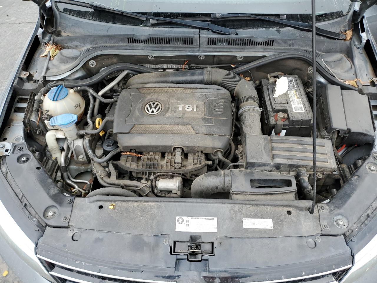 2015 Volkswagen Jetta Se VIN: 3VWD17AJ7FM211164 Lot: 84373374