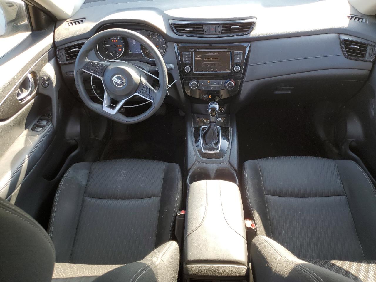 2018 Nissan Rogue - Image 8