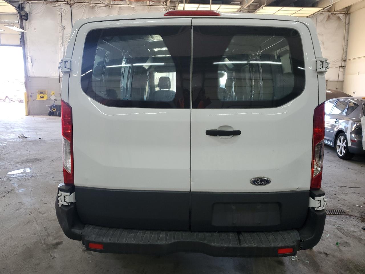 2015 Ford Transit - Image 6
