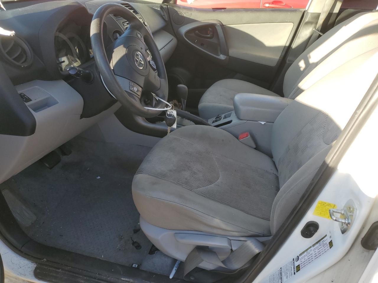 2012 Toyota RAV 4 - Image 7