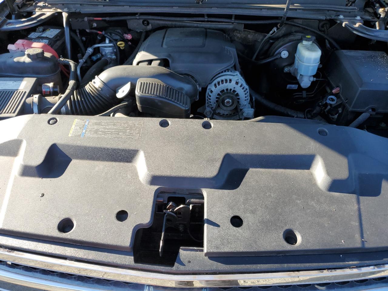 2007 Chevrolet Silverado - Image 11