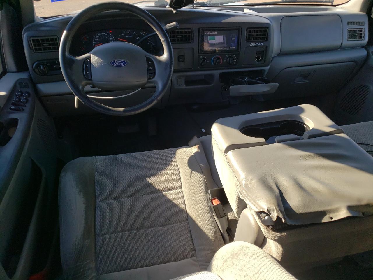 2003 Ford Excursion - Image 8