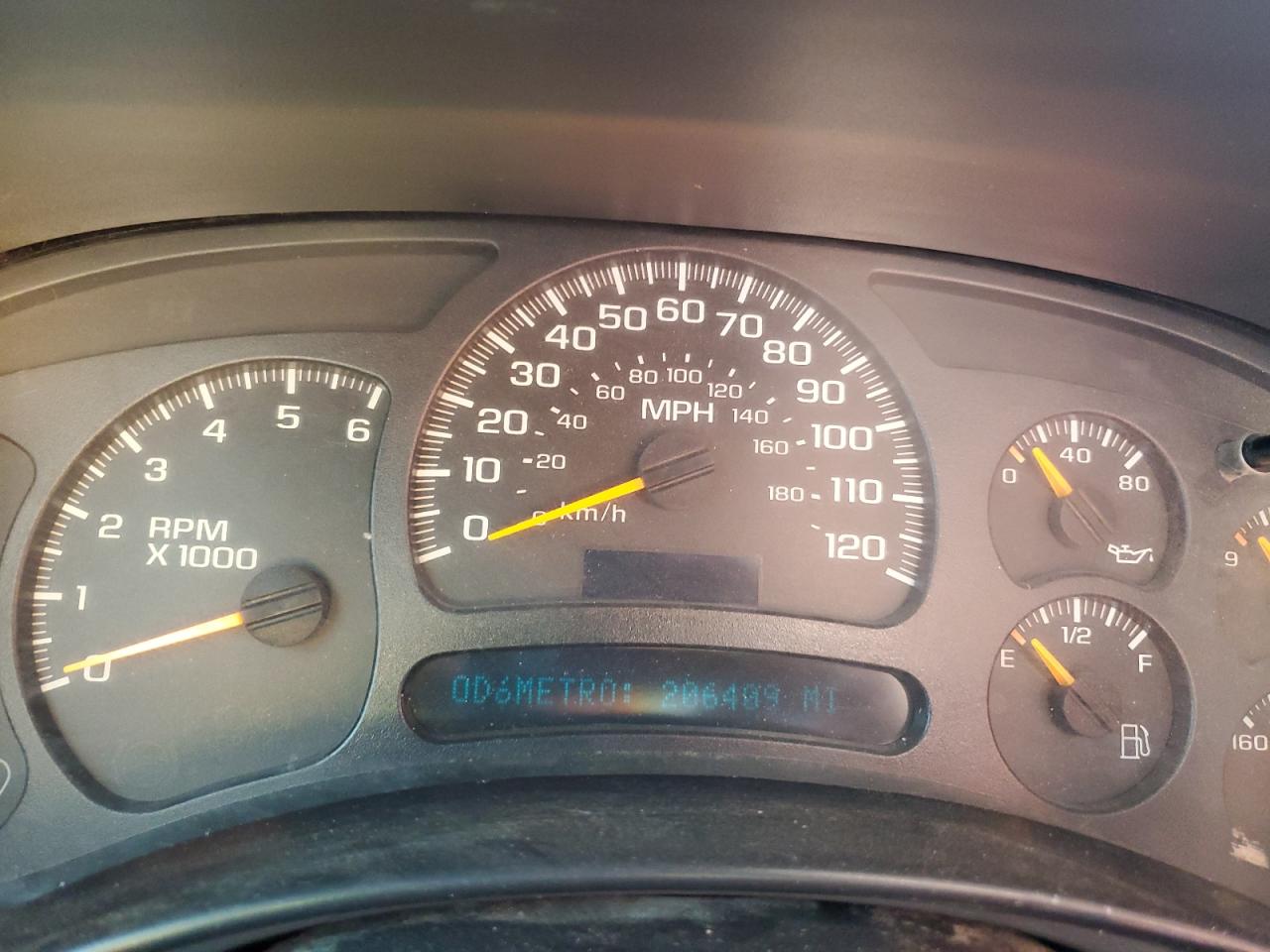 2005 Chevrolet Silverado C1500 VIN: 2GCEC13T751329136 Lot: 88360855