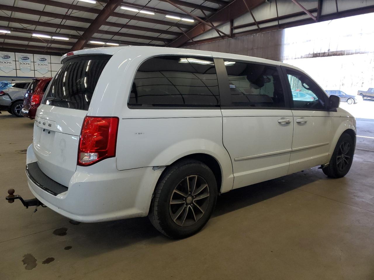 VIN 2C4RDGCG7GR383612 2016 DODGE CARAVAN no.3