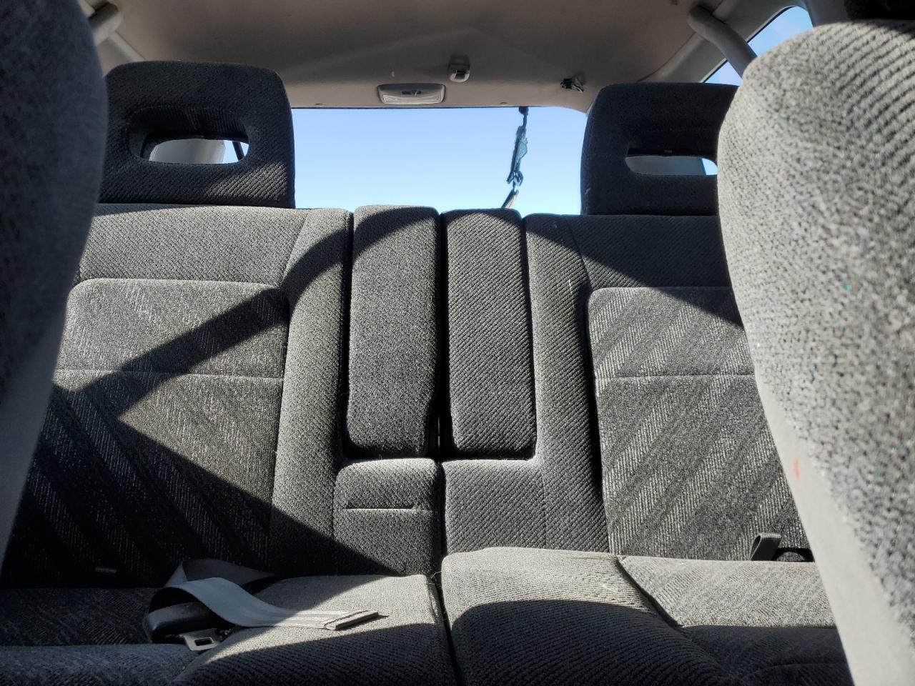 2001 Honda CR-V - Image 10
