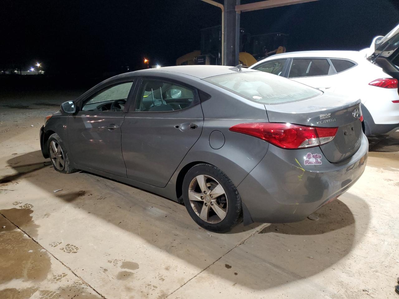 VIN 5NPDH4AEXDH426900 2013 HYUNDAI ELANTRA no.2