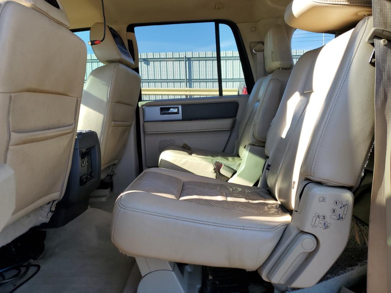 2014 Ford Expedition El Xlt VIN: 1FMJK1J56EEF33927 Lot: 86429404