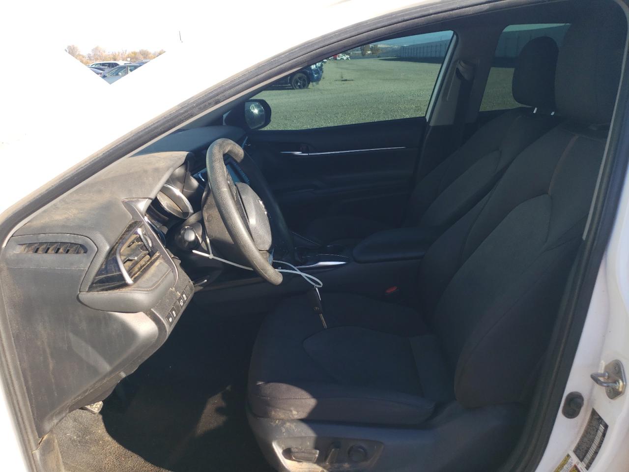 2019 Toyota Camry - Image 7