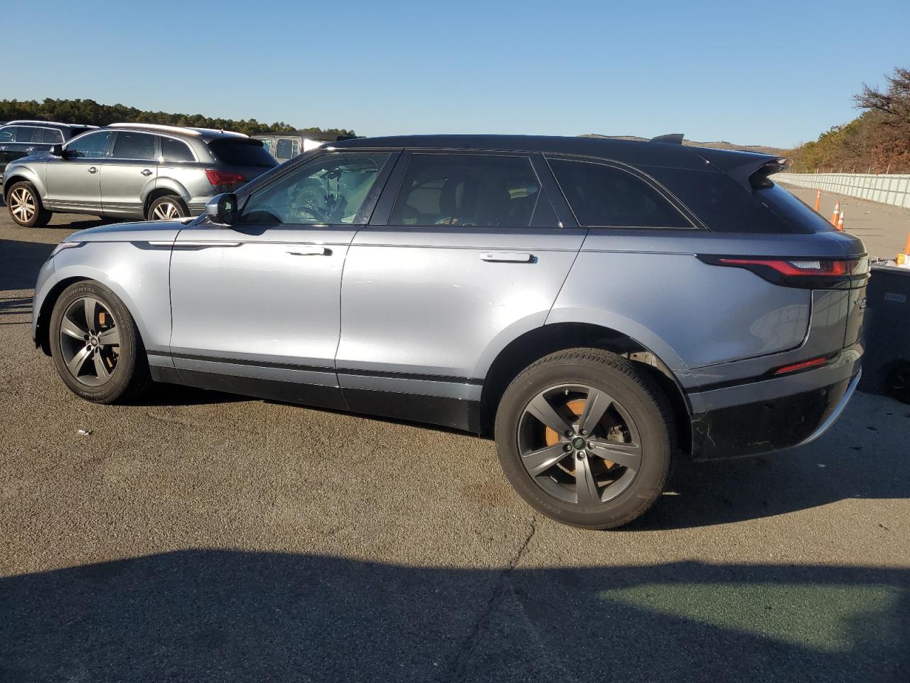 2020 Land Rover Range Rover - Image 2