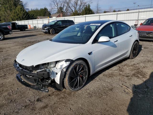  TESLA MODEL 3 2024 Білий