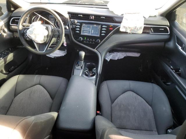  TOYOTA CAMRY 2018 Серый