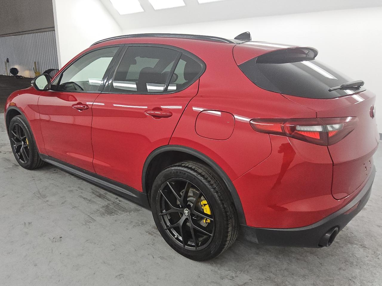 VIN ZASPAJAN7L7C94642 2020 ALFA ROMEO STELVIO no.2