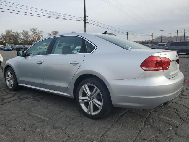  VOLKSWAGEN PASSAT 2014 Silver