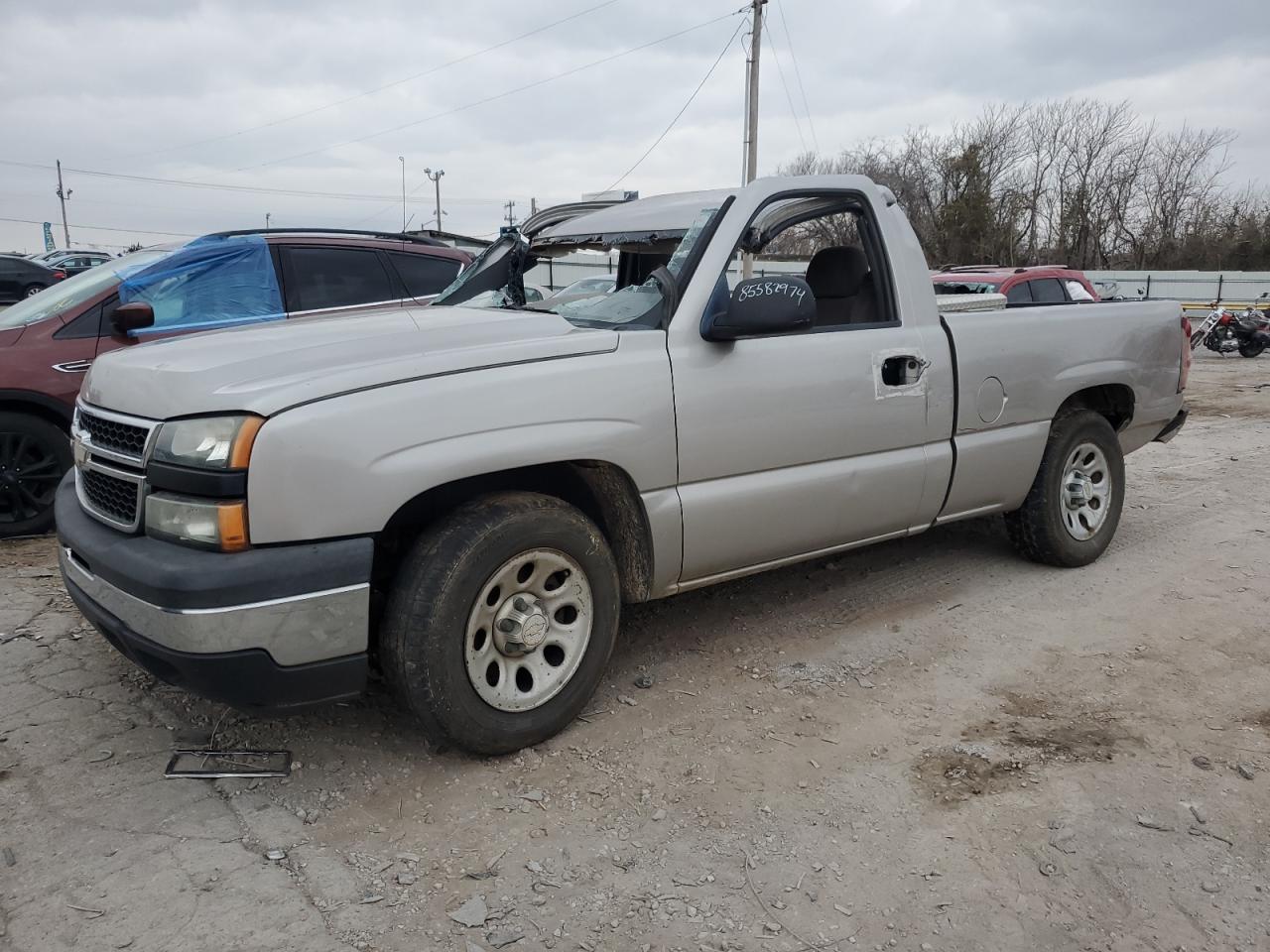 2007 Chevrolet Silverado - Image 1