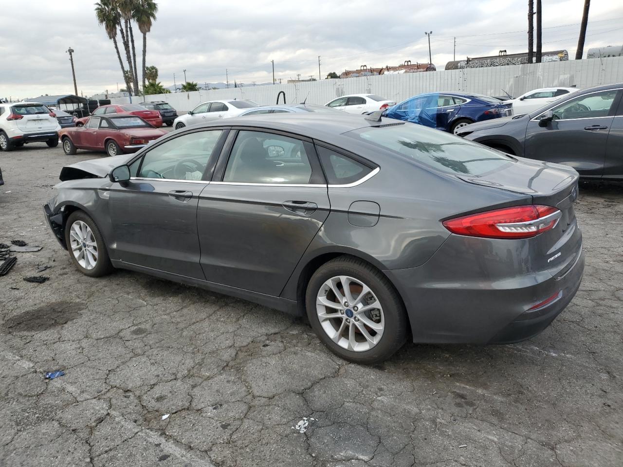 VIN 3FA6P0HD0LR257134 2020 FORD FUSION no.2