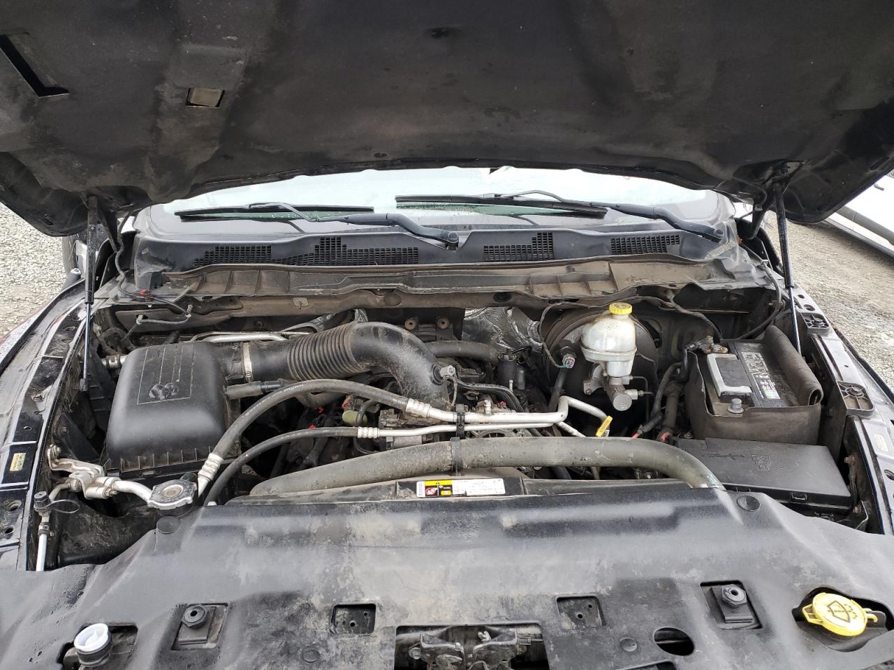 2014 RAM 1500 - Image 13
