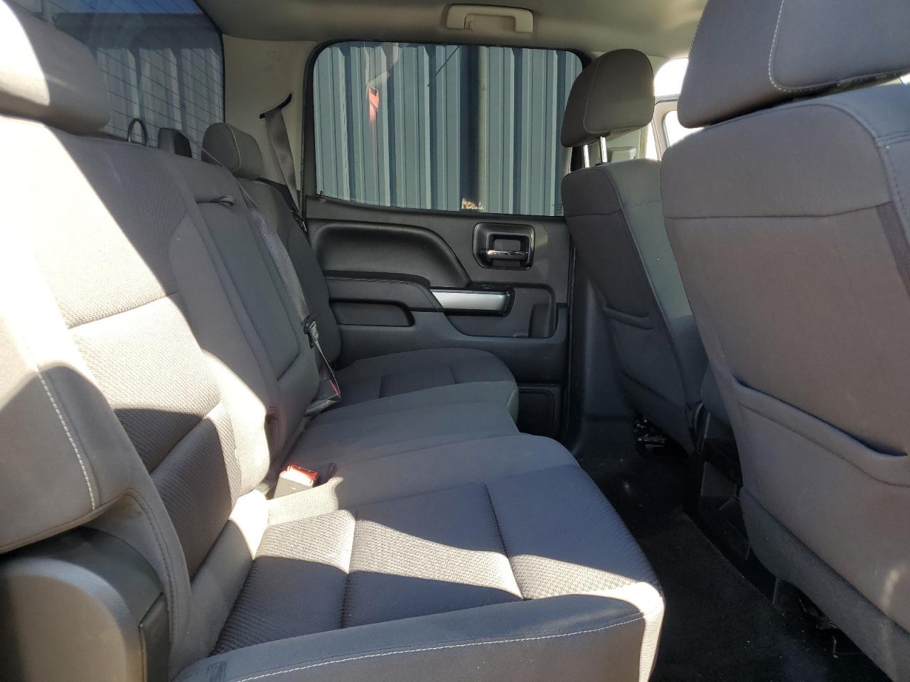 2017 Chevrolet Silverado - Image 10