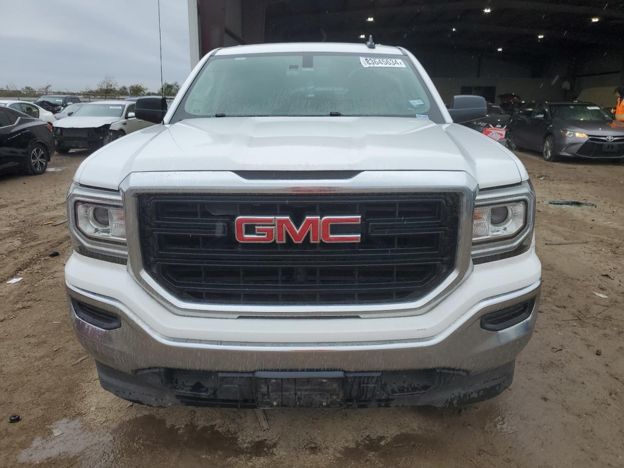 2017 GMC Sierra - Image 5