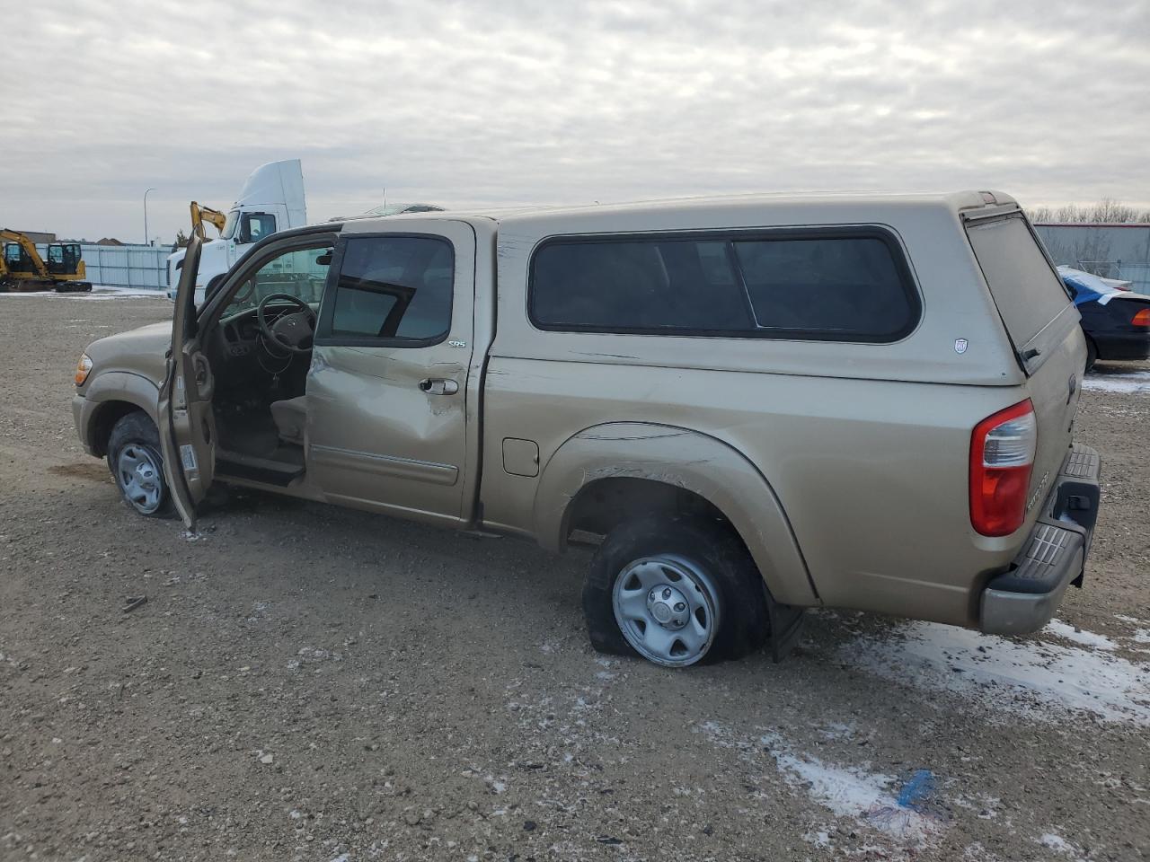 2004 Toyota Tundra - Image 2