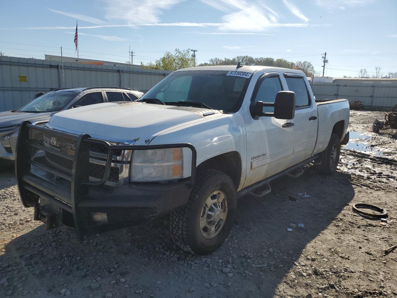 2011 Chevrolet Silverado - Image 1