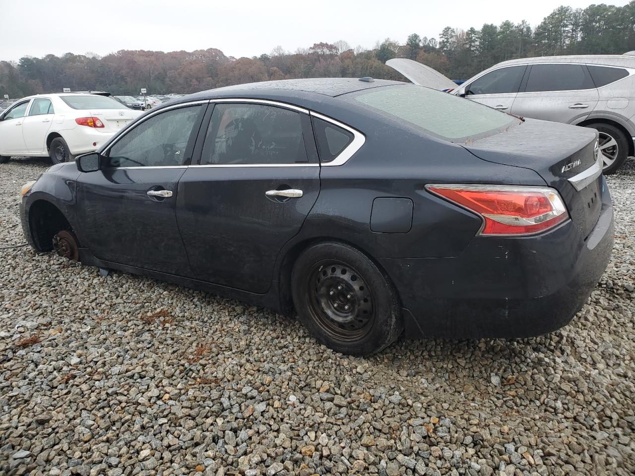 2014 Nissan Altima - Image 2