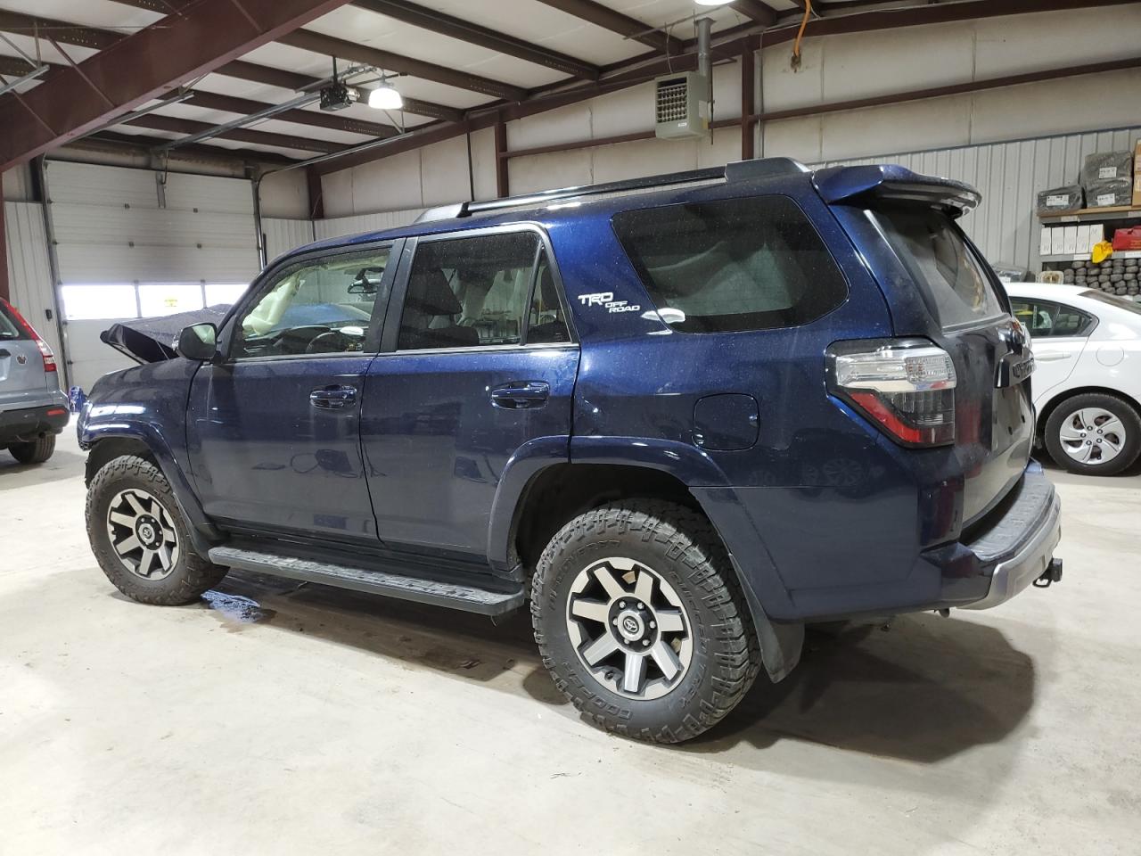 2019 Toyota 4Runner - Image 2
