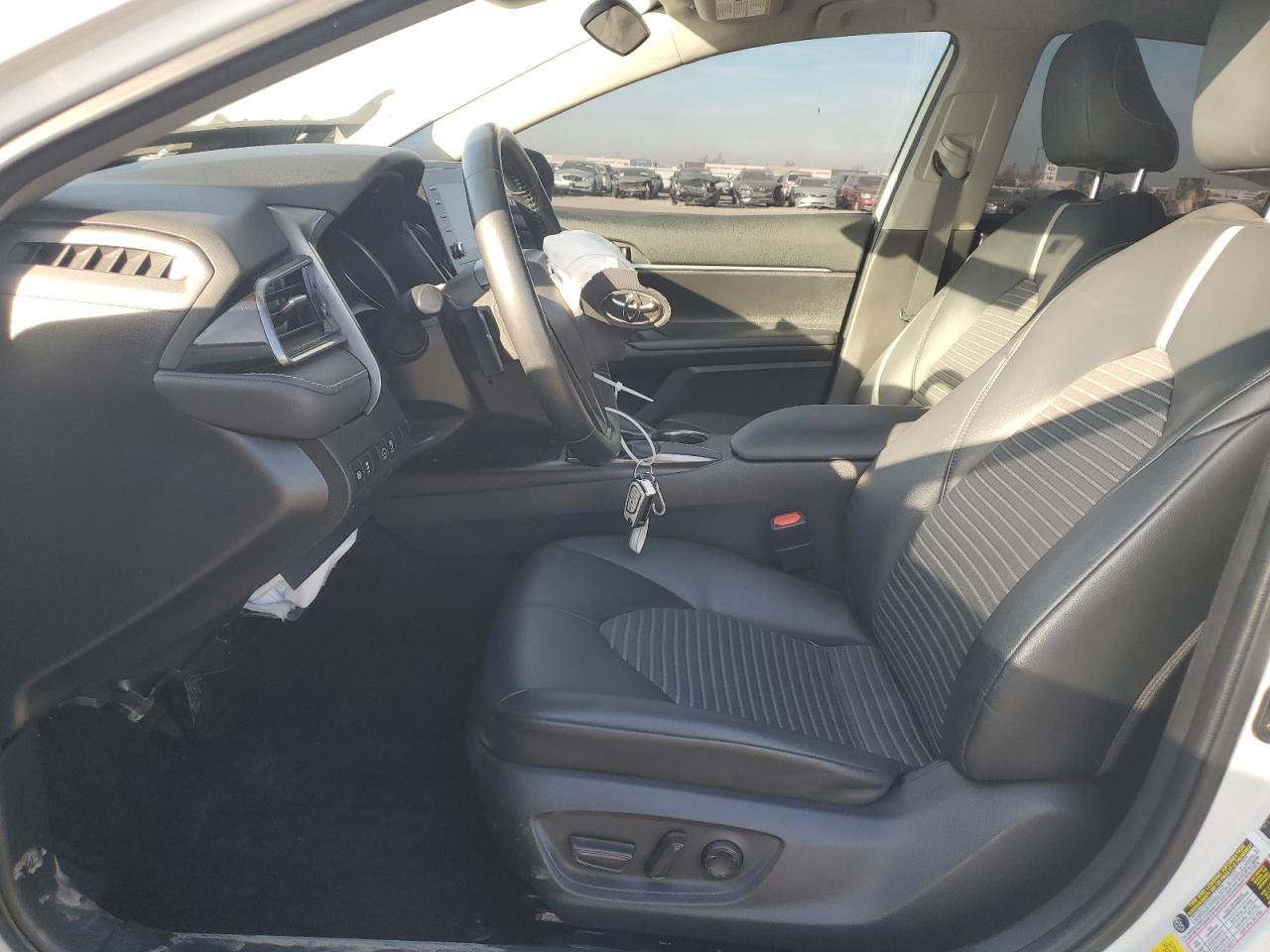 2021 Toyota Camry - Image 7