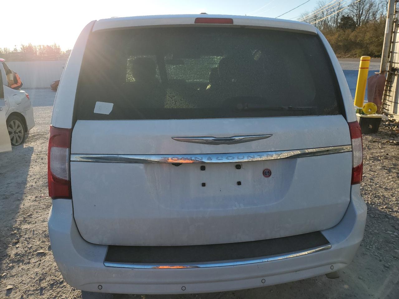 VIN 2C4RC1CG1FR583268 2015 CHRYSLER MINIVAN no.6