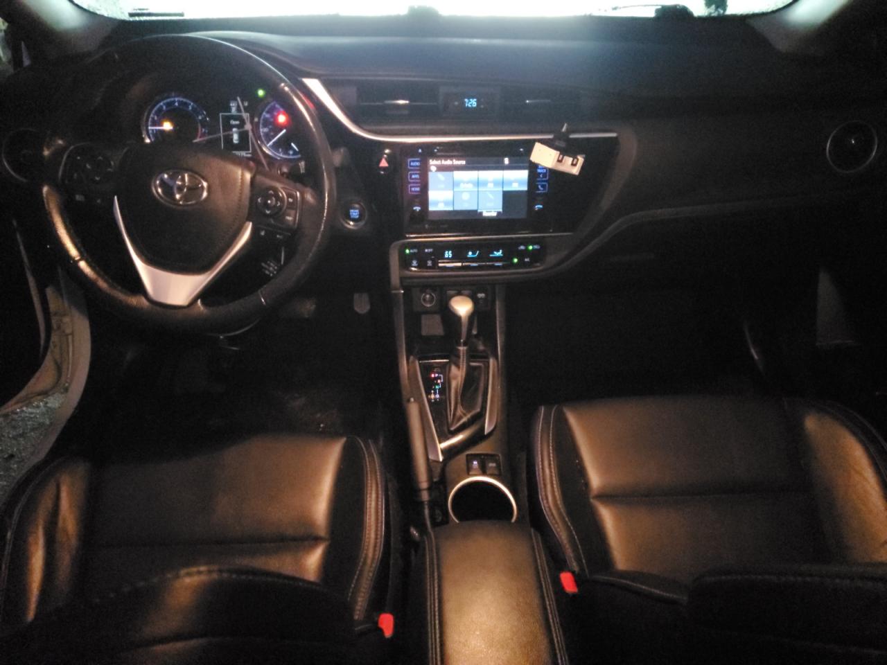 2017 Toyota Corolla - Image 8