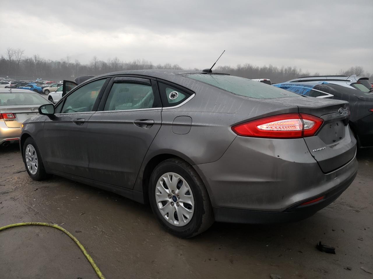 VIN 3FA6P0G72DR249579 2013 FORD FUSION no.2