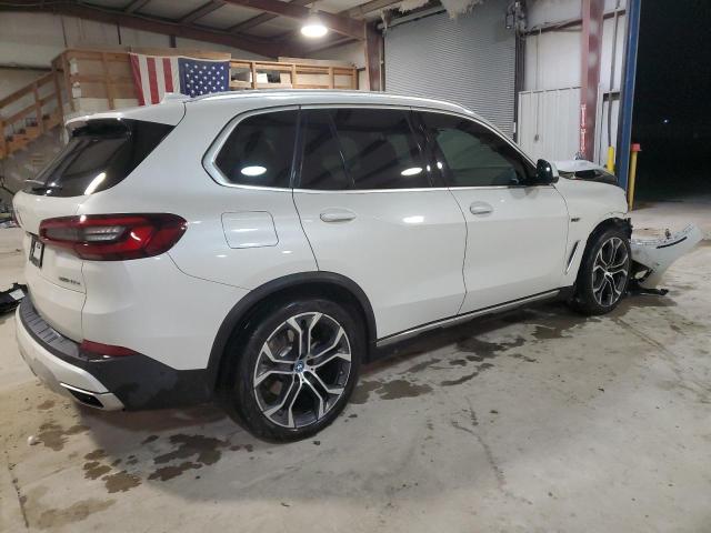  BMW X5 2022 Белы