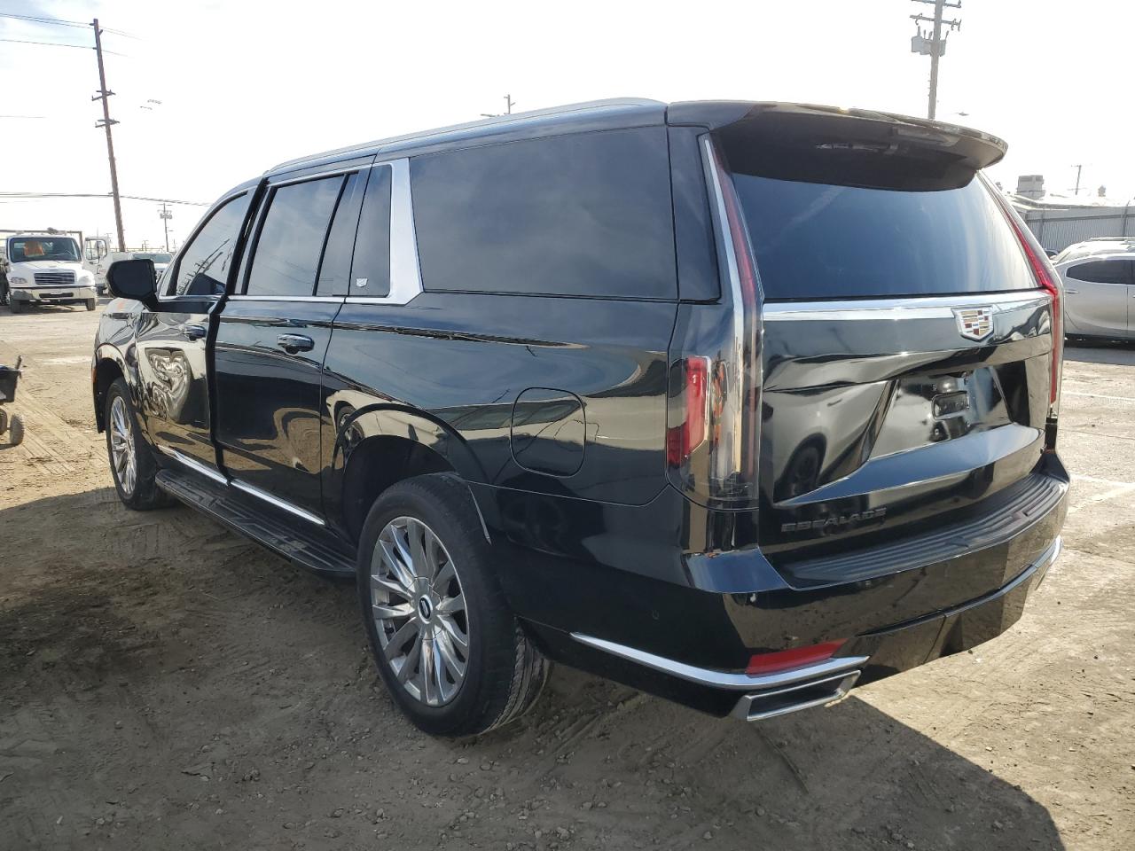 VIN 1GYS4KKLXNR133555 2022 CADILLAC ESCALADE no.2