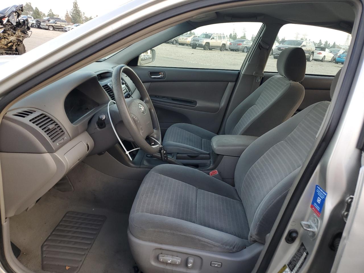 2005 Toyota Camry - Image 7