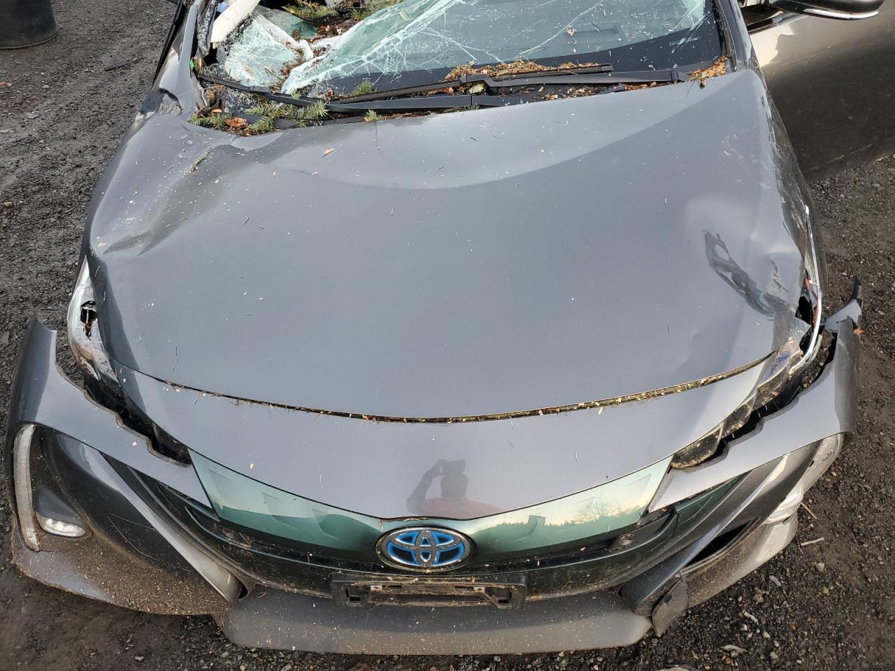 VIN JTDKARFP0H3068100 2017 TOYOTA PRIUS no.11