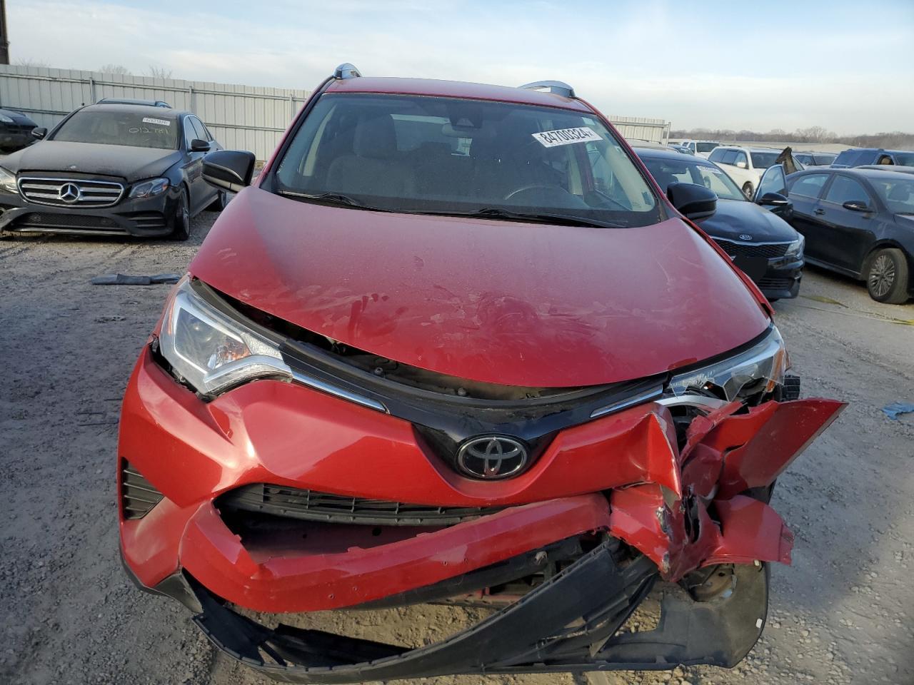 VIN JTMBFREV9HJ163851 2017 TOYOTA RAV4 no.5