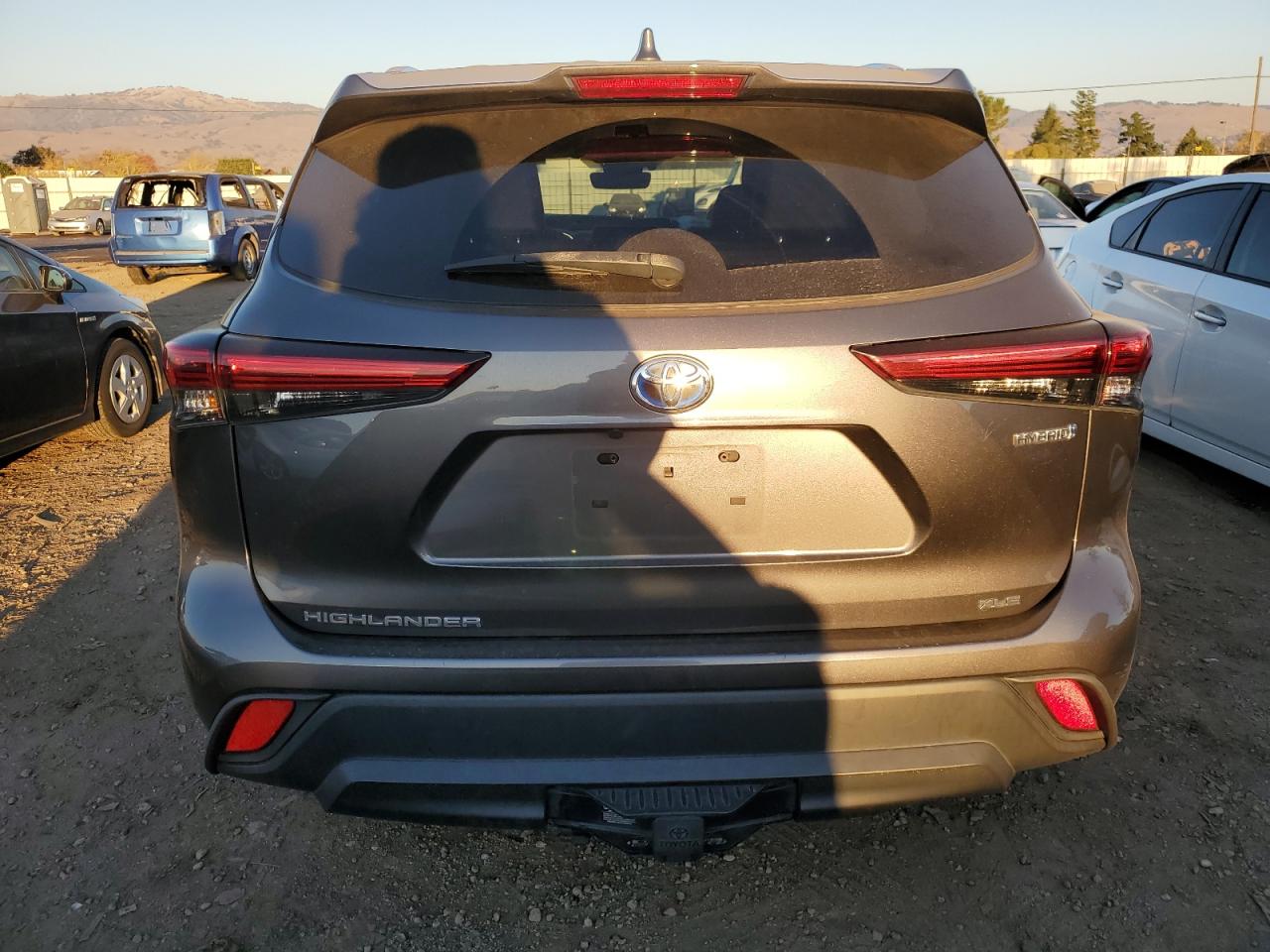2021 Toyota Highlander - Image 6
