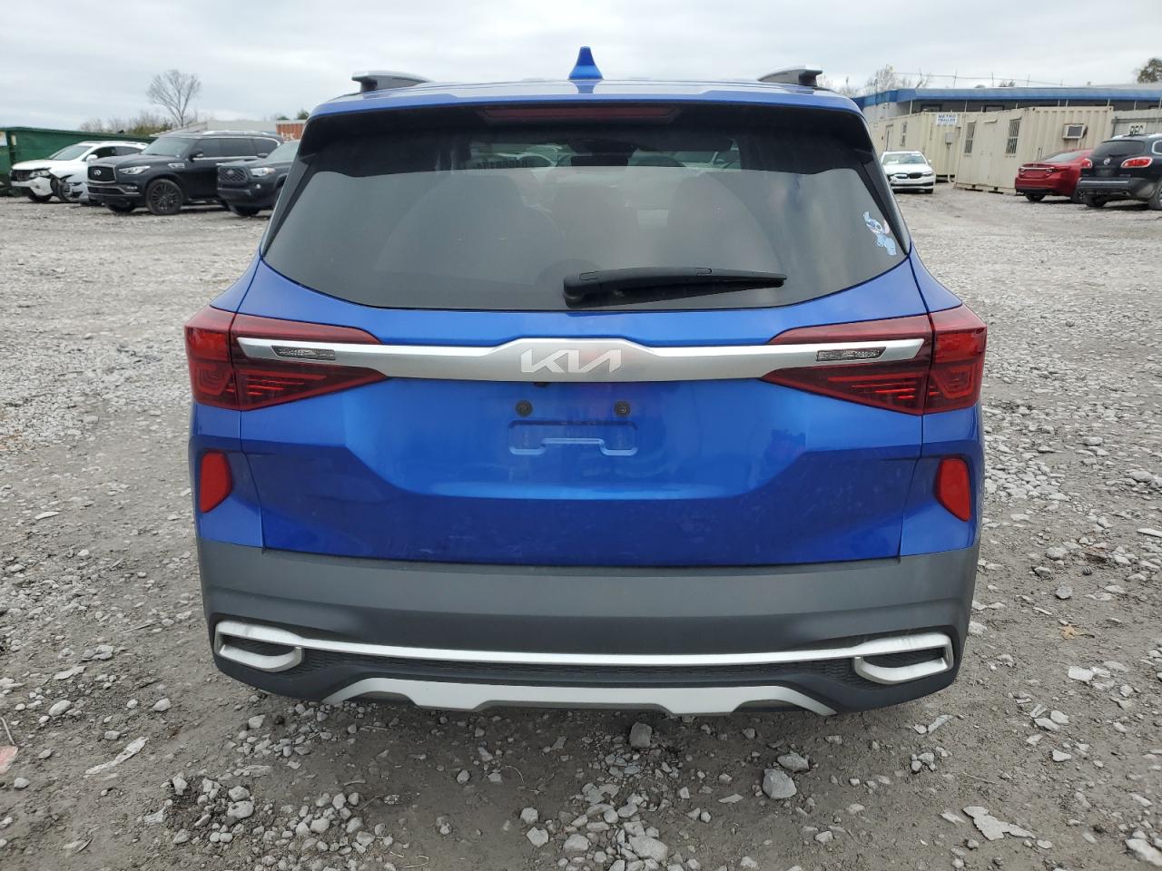 2023 Kia Seltos - Image 6