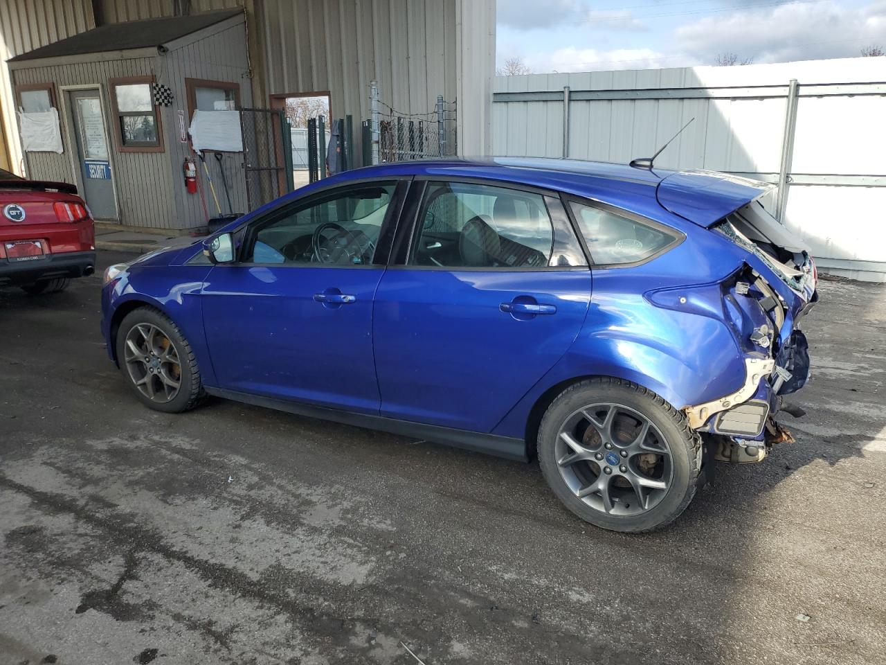 VIN 1FADP3K28DL245796 2013 FORD FOCUS no.2